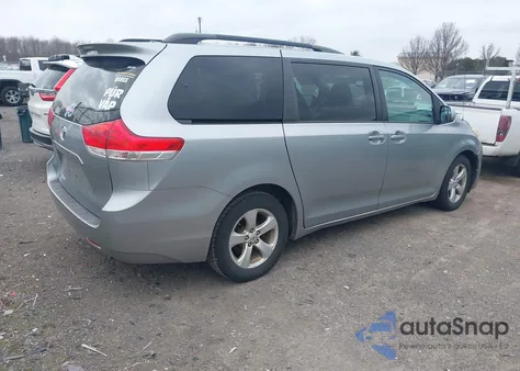 2011 Toyota Sienna Le V6 из США, поврежденный, VIN 5TDKK3DC3BS058225